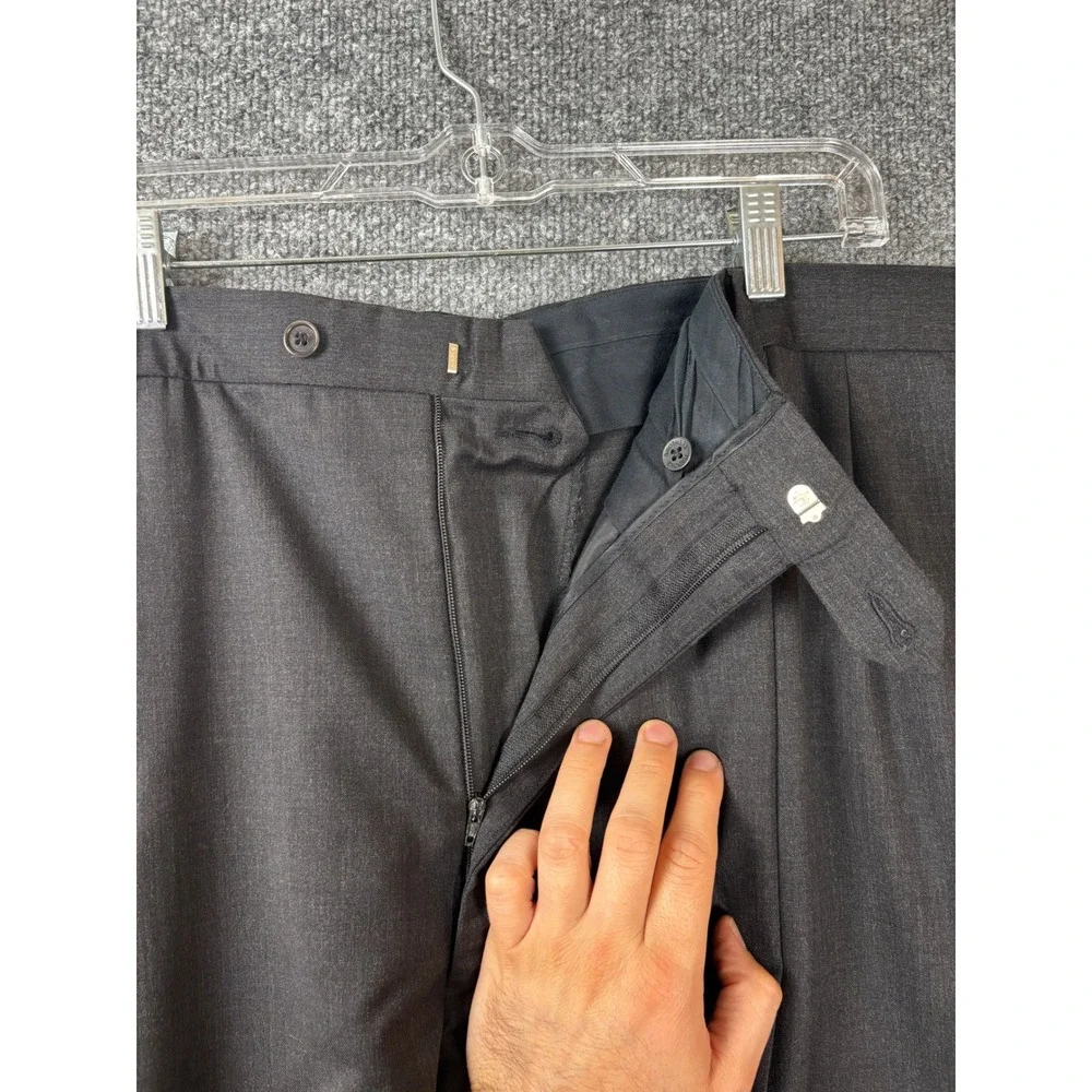 Brooks Brothers Dress Pants Men 43x30.5 Charcoal Grey 100% Wool Pleated Cuffed